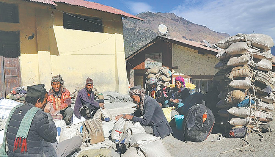 Sarkegadh folk forced to walk 10 days to buy rice