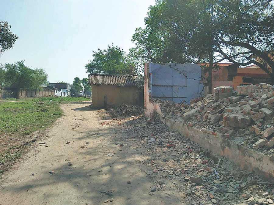 Over dozen families displaced by Indian road project in Banke