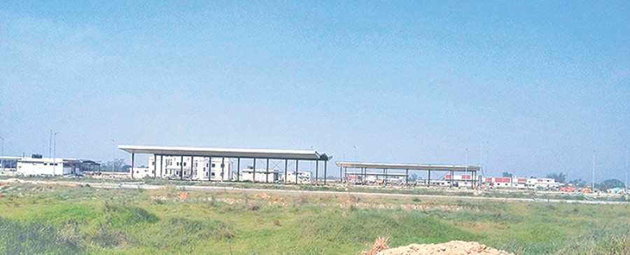 Distribution of land compensation starts