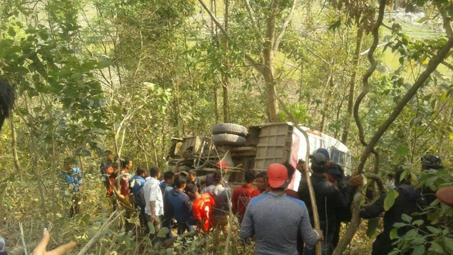 3 killed in Sindhupalchok bus accident