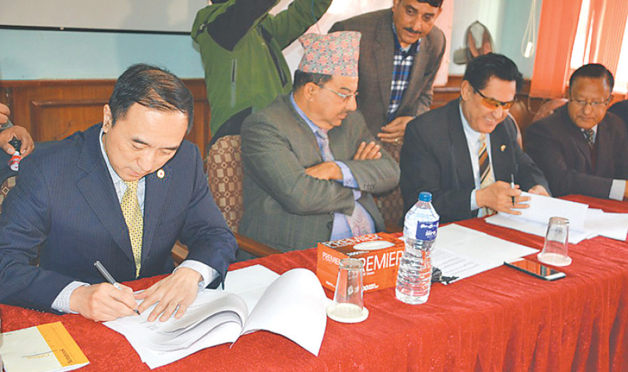 Chinese Red Cross to build warehouse for Nepal Red Cross