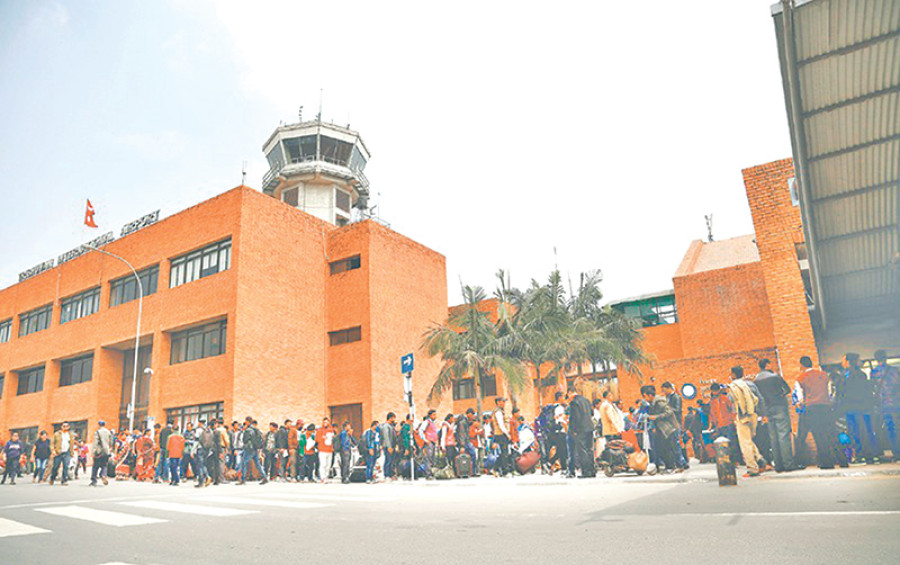 Nepalis in Qatar