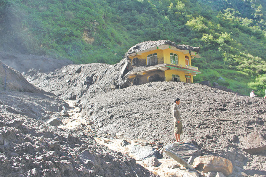 Nine people die in Timure landslide