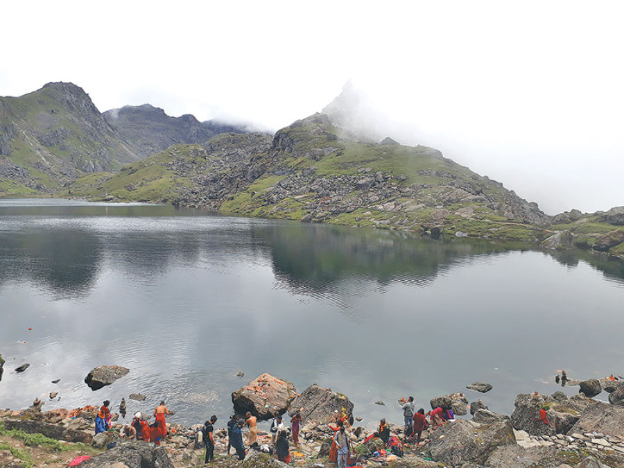 Gosainkunda rolls up its sleeves to boost tourism
