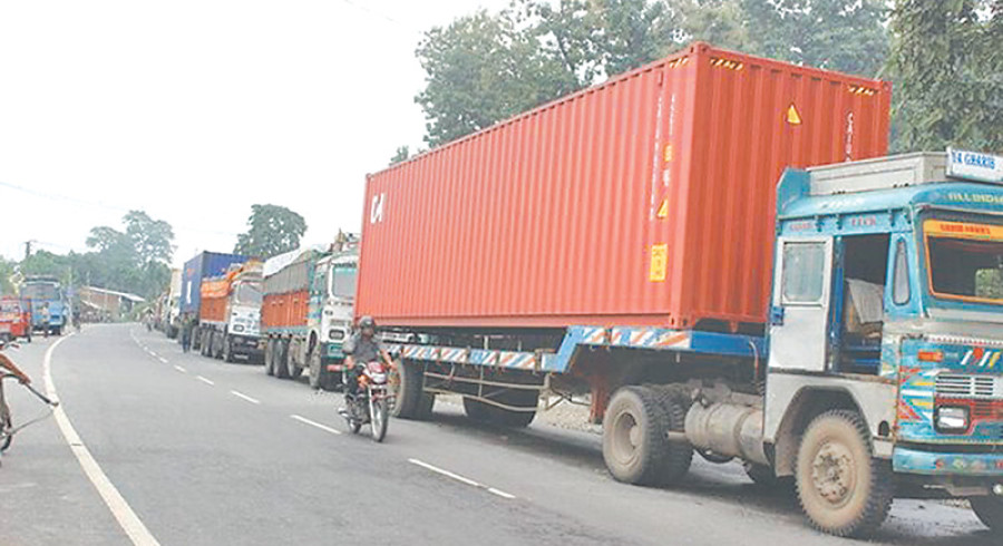 Border police seize trucks loaded with illegal goods