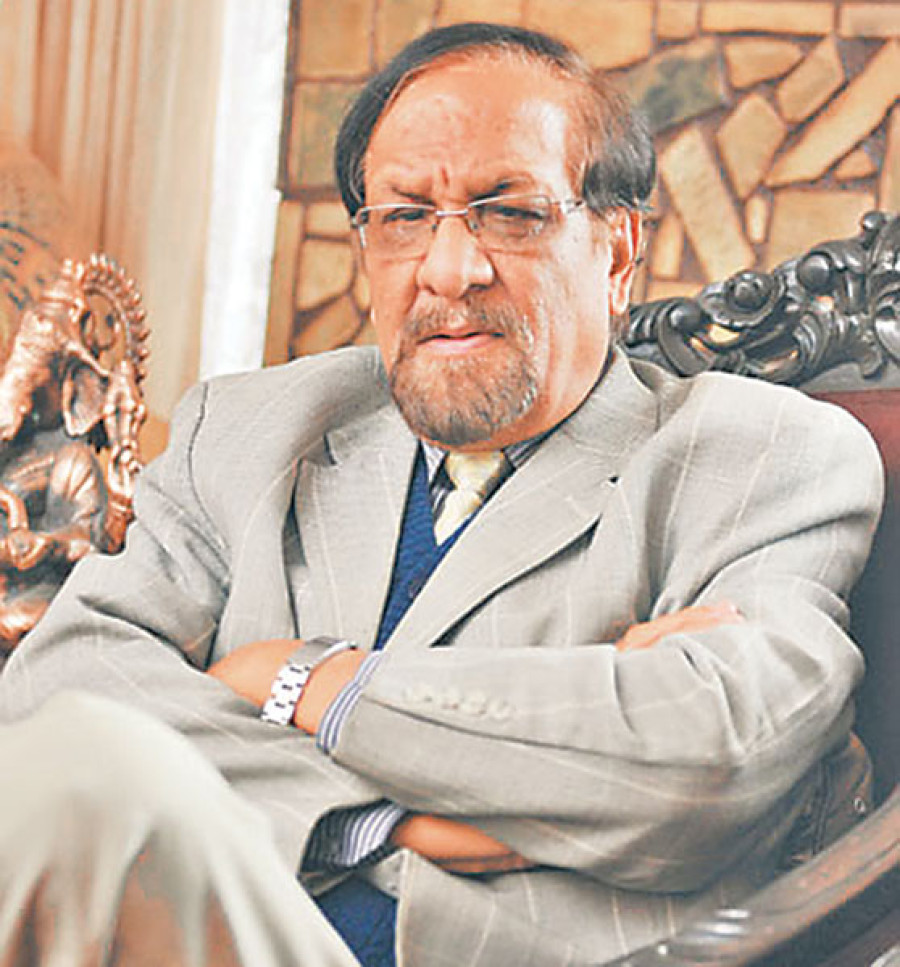 Mahat urges Congress leaders to unite and tackle problems