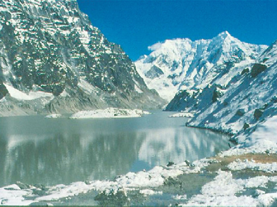 Lack of telecom network drops Tsho-Rolpa lake level updates