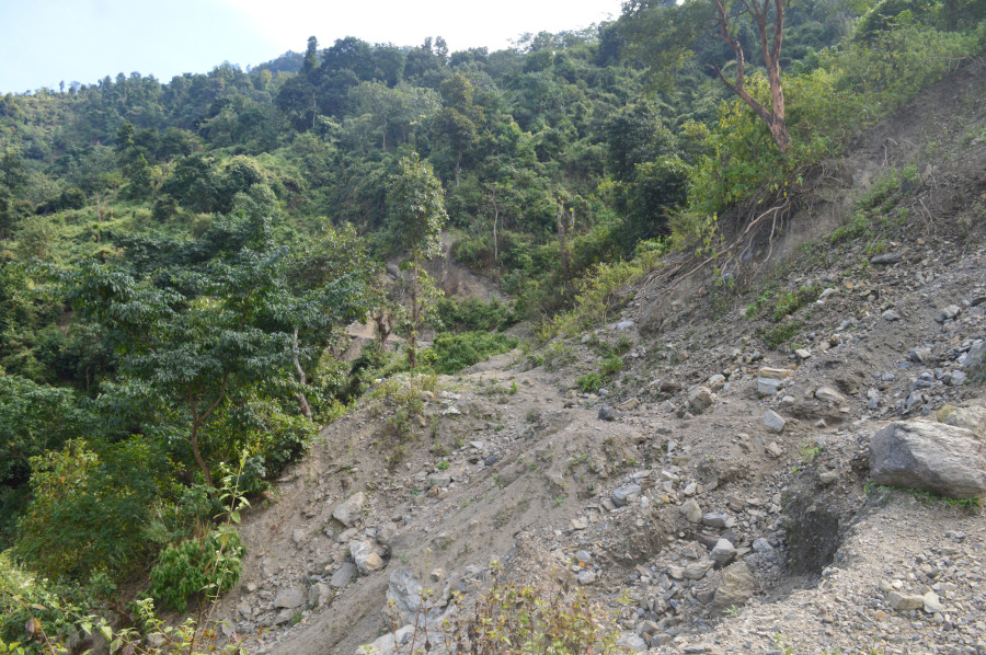 22 households in Udayapur at risk of landslides because of haphazard limestone extraction