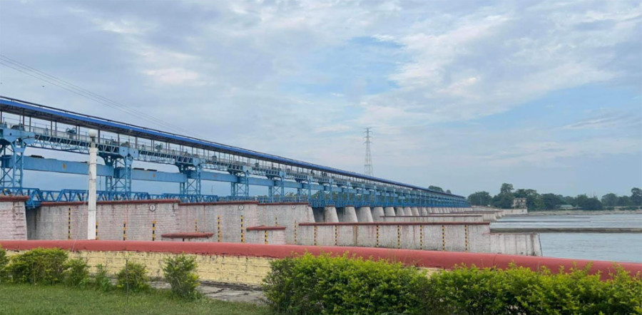Four-wheelers barred on Sharada Barrage Bridge as Mahakali river swells