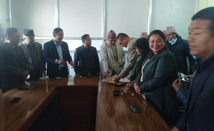 Oli faction cripples provincial assemblies to save two chief ministers