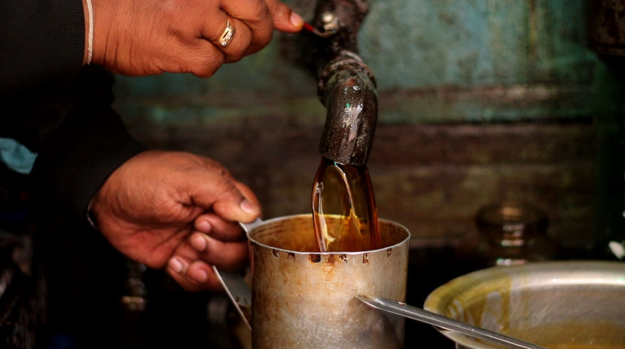 Mustard oil, once king of the kitchen, sees fewer buyers