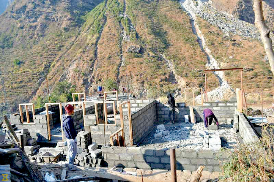 Engineers’ strike affect housing programme for quake victims in Ramechhap
