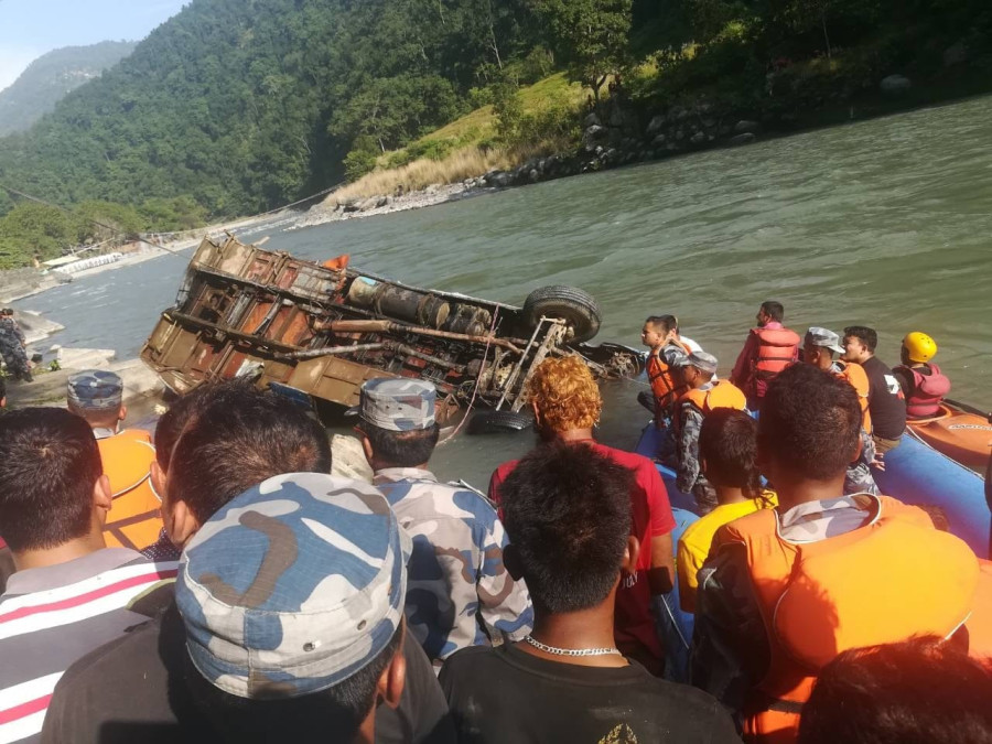 At least 17 people killed as bus falls into Sunkoshi River in Sindhupalchok