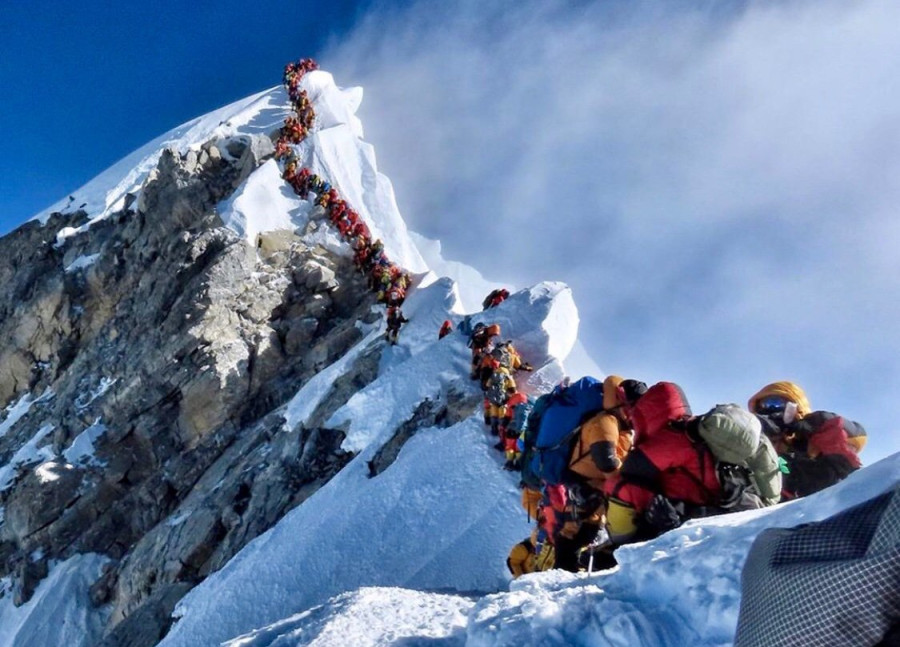Despite assurances from expeditions and government, a ‘traffic jam’ on Everest kills climbers again