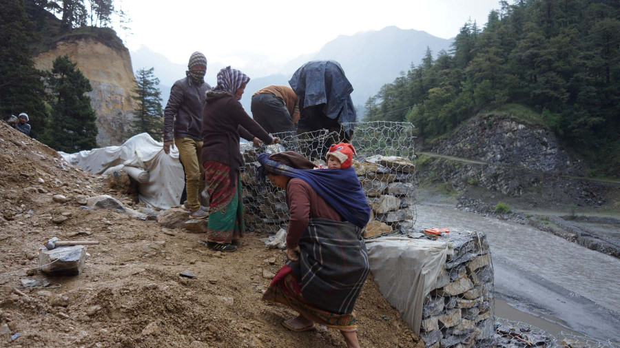 Workers of Beni-Jomsom road project padlock site office in protest over wage arrears