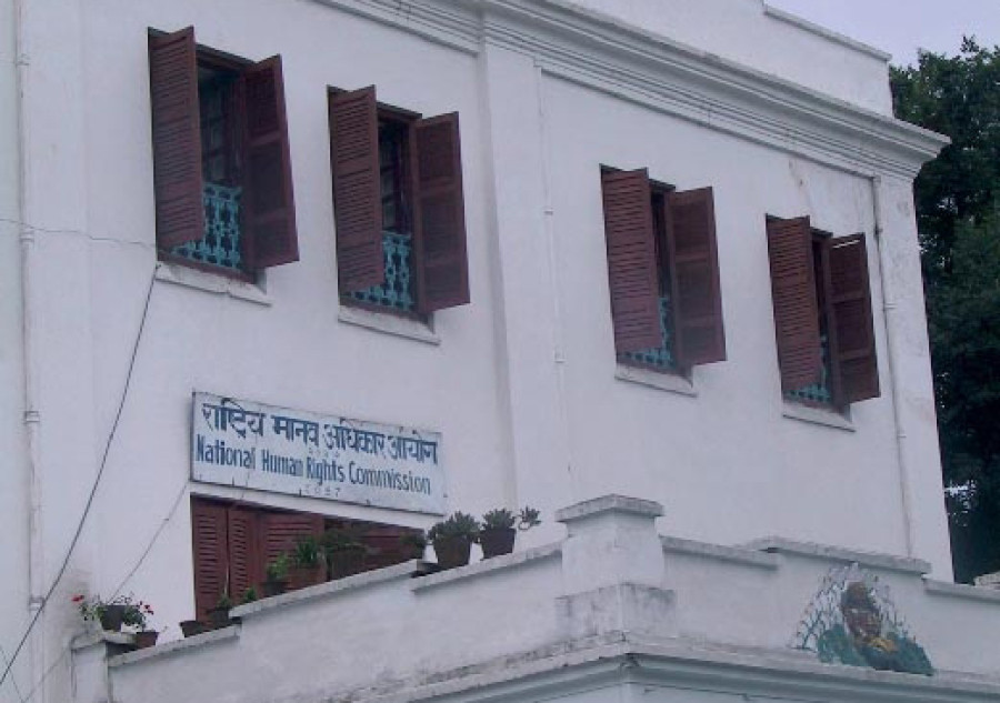 As the government pushes ahead with IT Bill, rights watchdog expresses concern