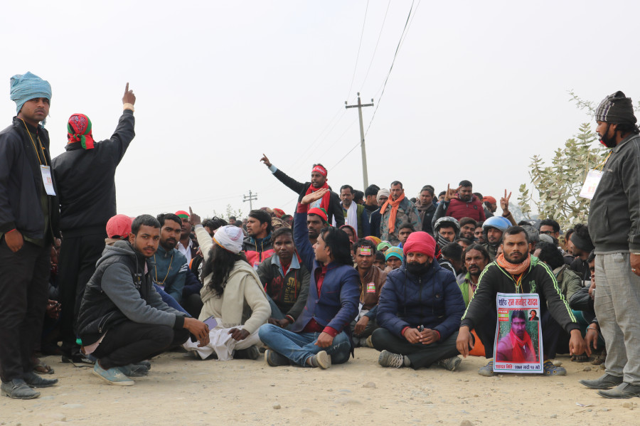 Police seize Ram Manohar Yadav’s body on the way to funeral
