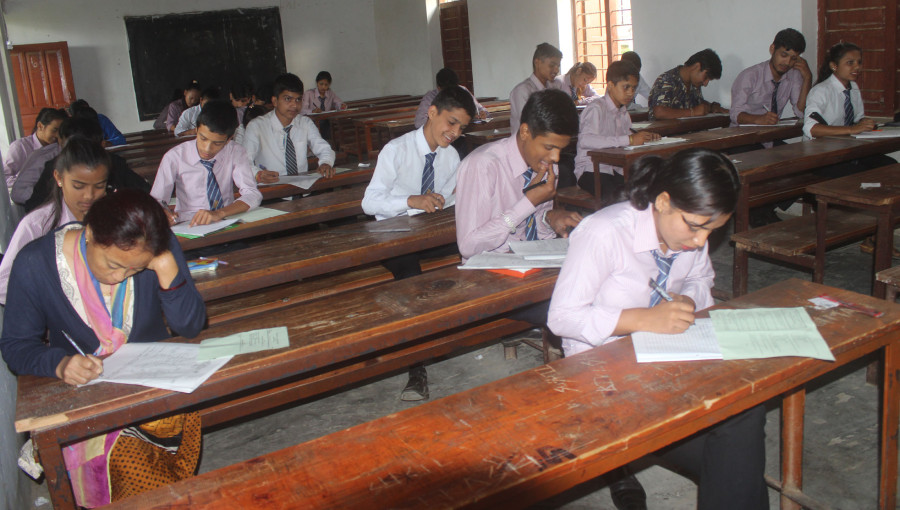 Absence of post-graduate college in Parbat a hurdle for aspiring students