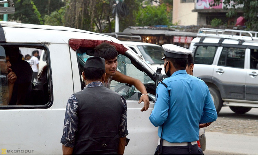 Traffic police issue tickets to 1,121 drunk drivers over the past five days