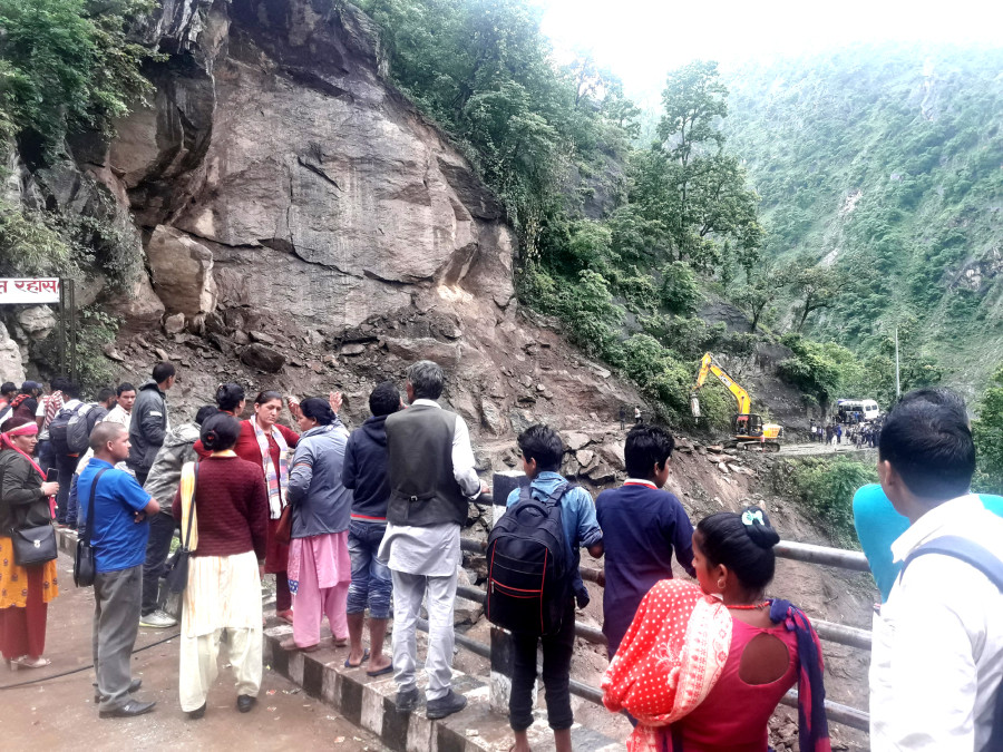 Frequent landslides obstruct Surkhet-Jumla road