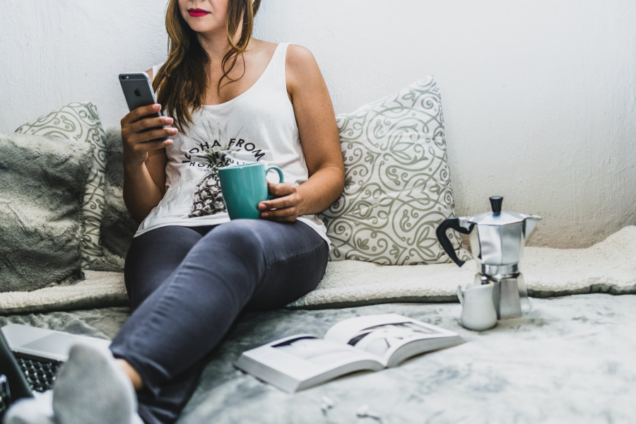 Our cellphones emit radiation—it’s important to know just how much and how to minimise exposure