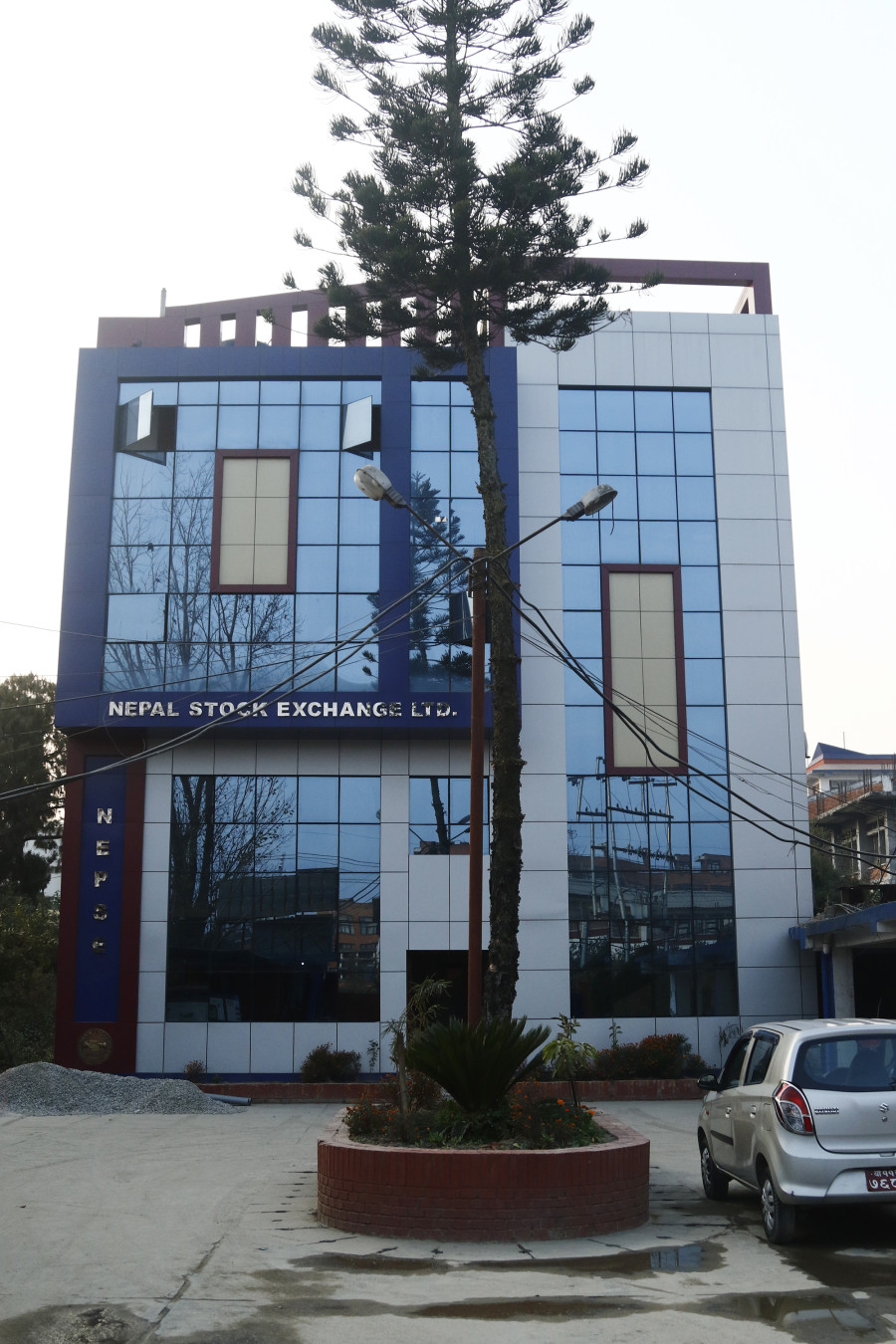 Trades in Upper Tamakoshi shares cancelled after surge