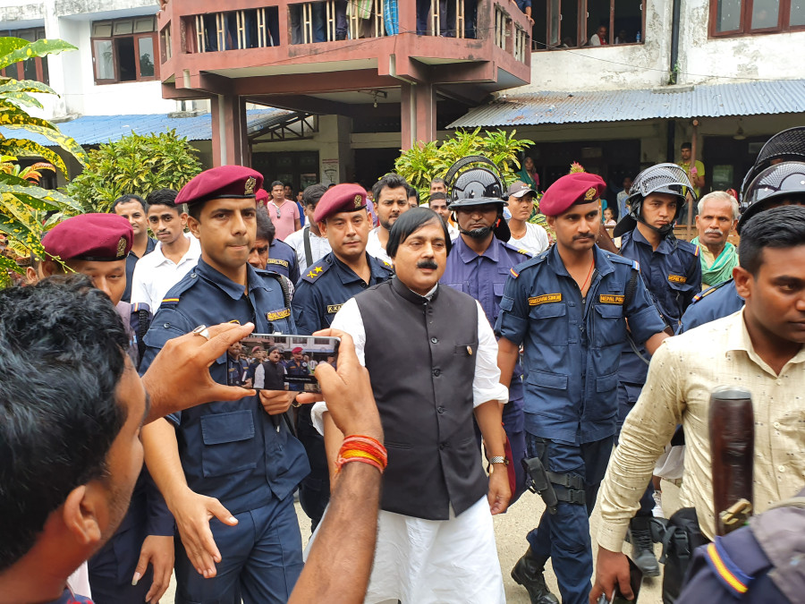 Two witnesses in Alam trial change their statements