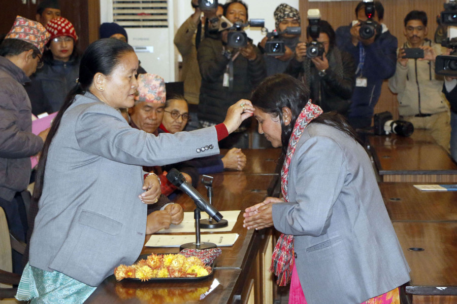Tumbahangphe courts controversy by administering the oath of office to Bidya Bhattarai