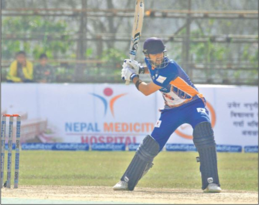 Goldens win, secure Qualifier berth