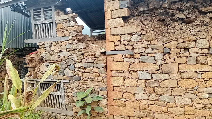 Woman injured after jumping off building during earthquake