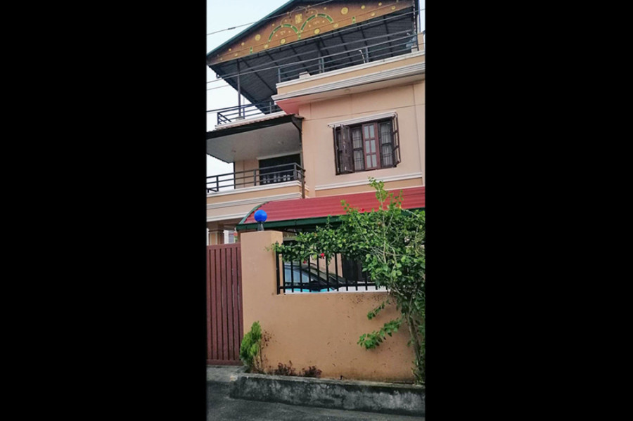Man injured after falling off house roof in Chitwan