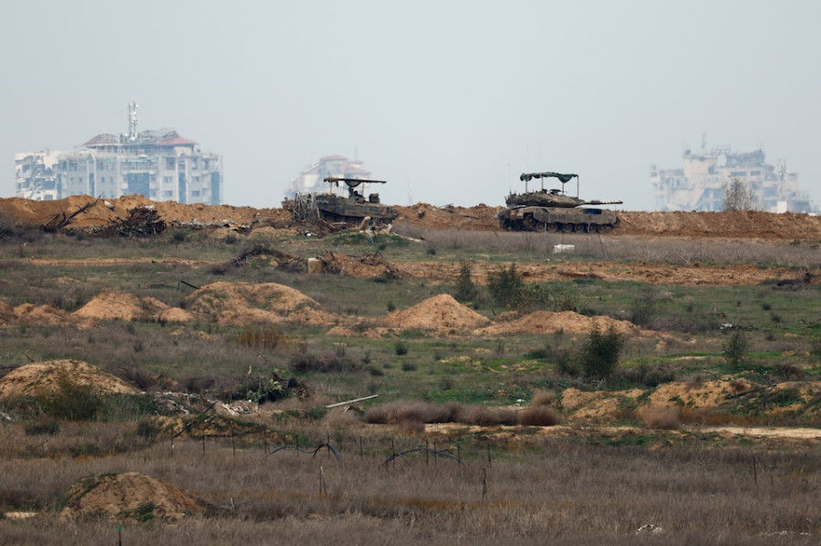 Hamas says it will stop releasing Israeli hostages, throwing Gaza ceasefire into doubt