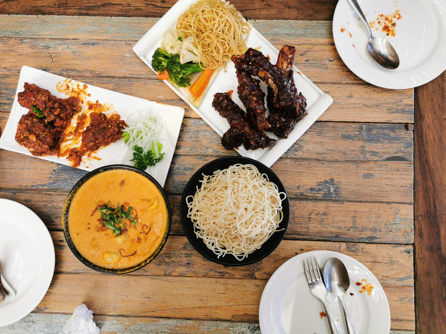 Trisara: Don’t come for the food, come for the space