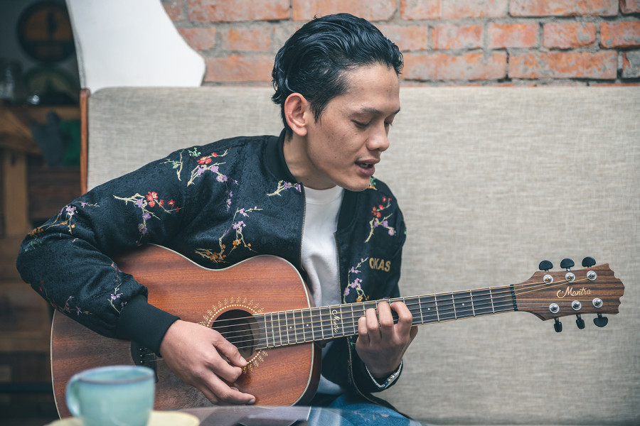 He tugs at your heartstrings