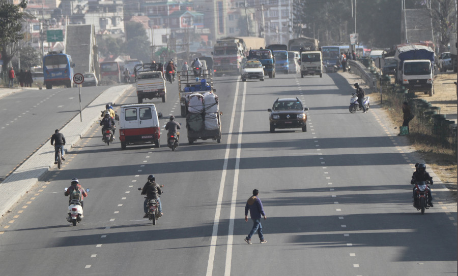 A year after handover of Kalanki-Koteshwor road, the eight-lane expressway still lacks safety infrastructure