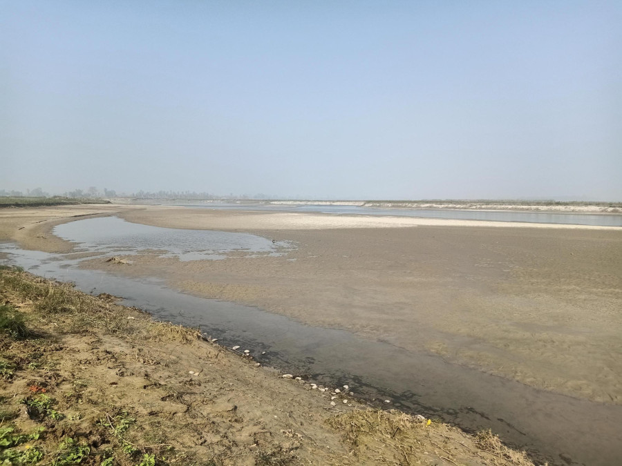 Fish population in Mahakali river in danger due to increase in unsustainable fishing practices