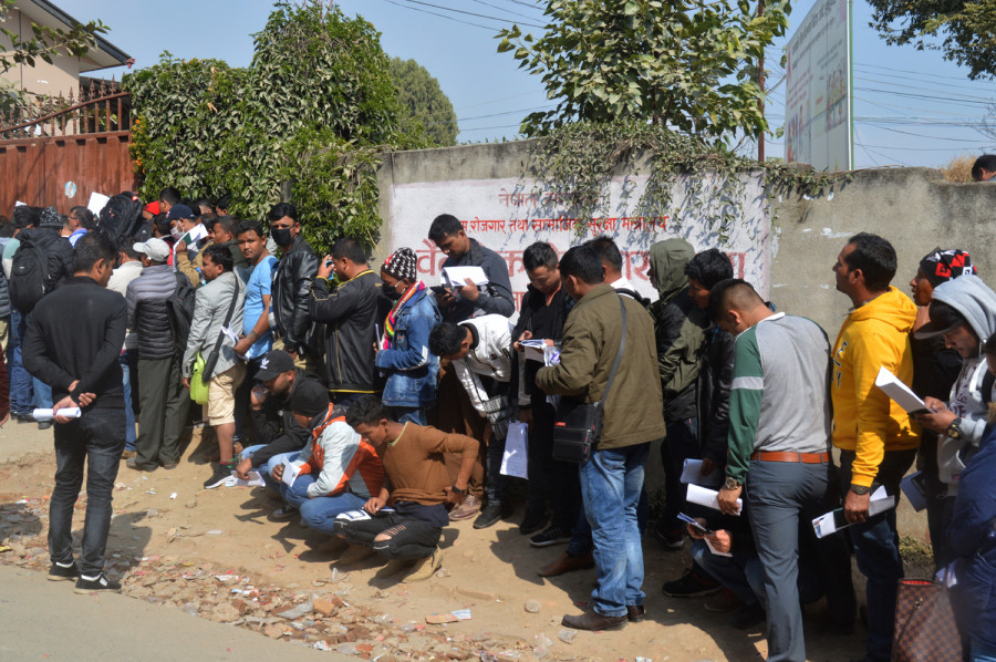 Migrant workers can now seek and apply for foreign jobs online