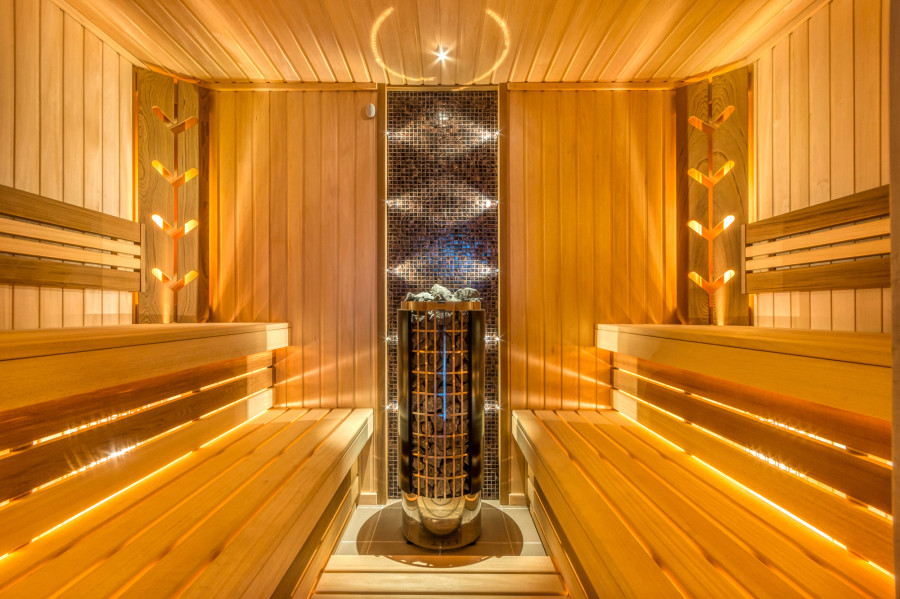 Couple dies after falling unconscious in a gym sauna