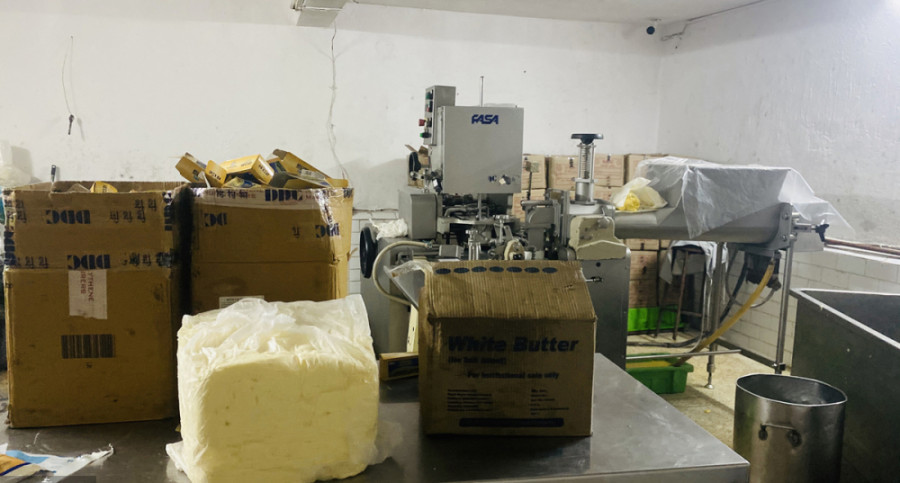 Market monitoring team uncovers 195 tonnes of expired butter worth Rs160 million