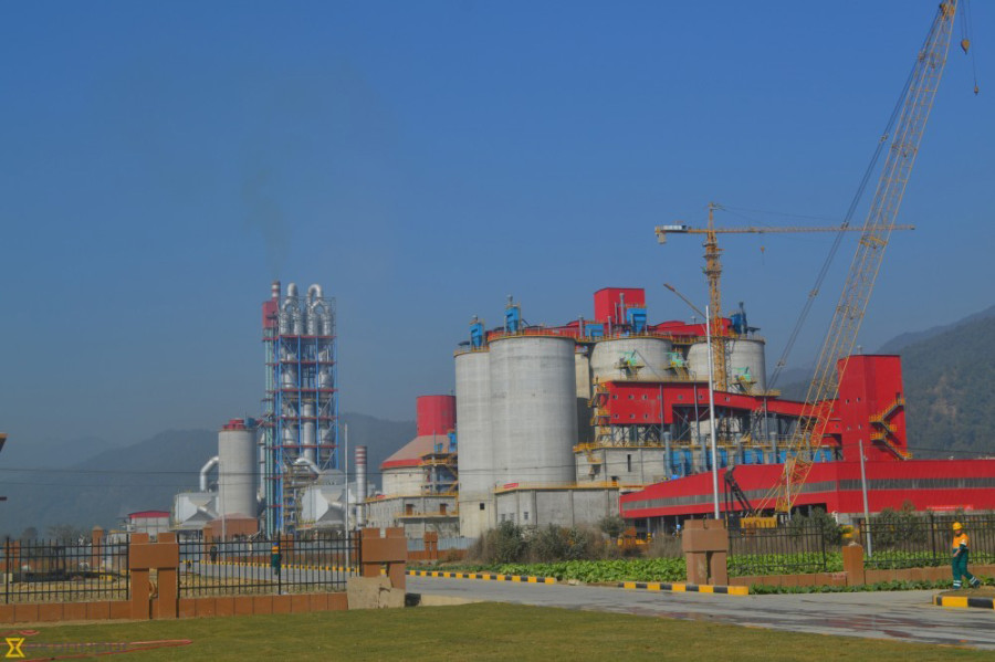 Private sector borrowing falls by Rs 24 billion