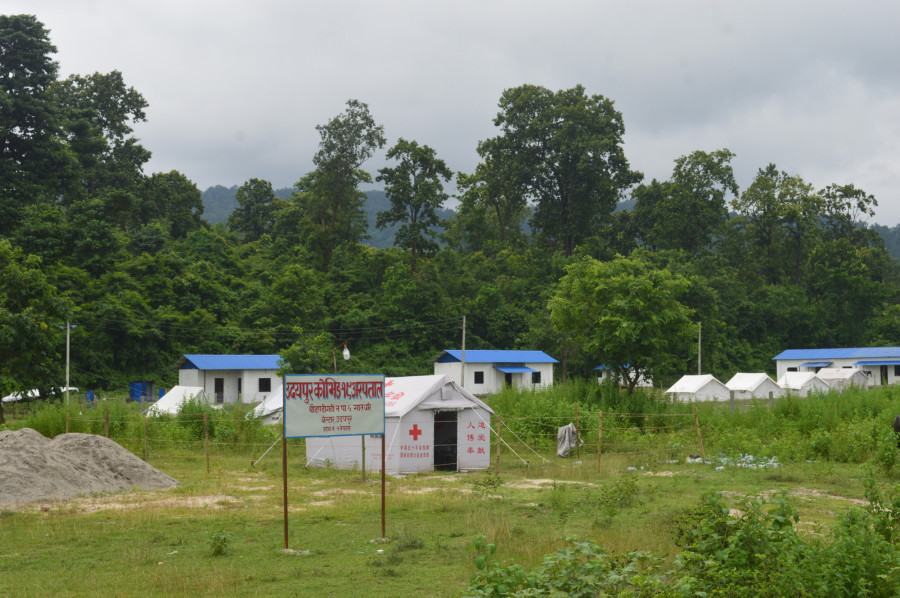 Local units in Udayapur come together to construct Covid-19 hospital