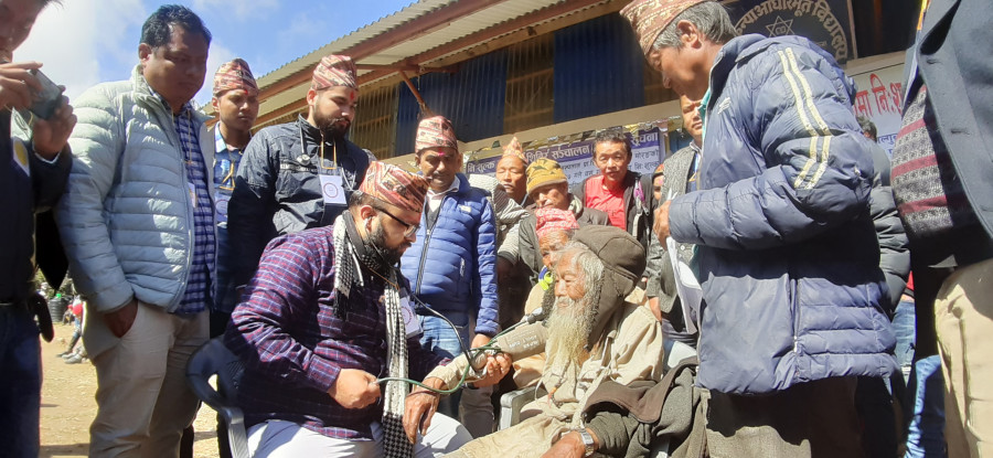 Free health camp proves to be a boon for elderly people in Sankhuwasabha