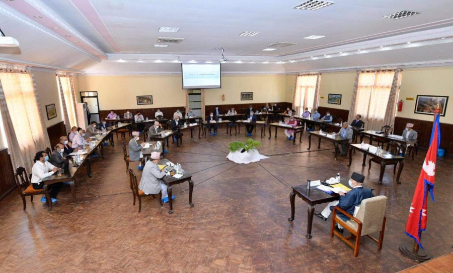 During meeting with experts, Oli complains about criticism of the government