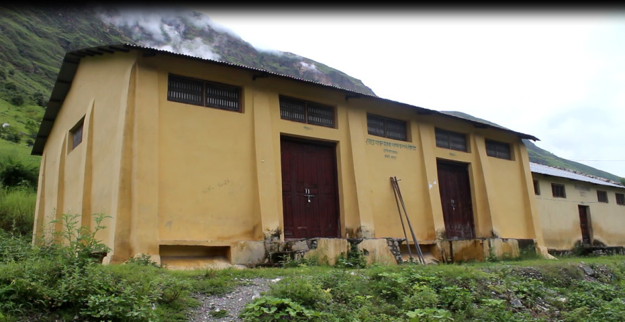 Rice shortage looms over Bajura villages due to road disruptions