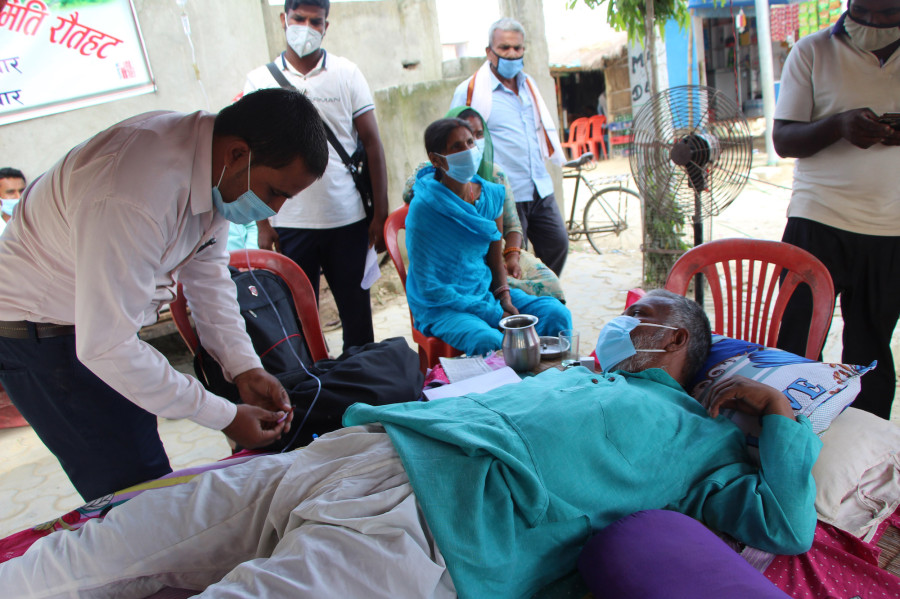 Two former lawmakers stage indefinite hunger strike demanding justice for Dalit youth who died in custody