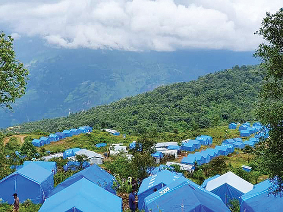 While government formulates resettlement plan, landslide survivors live in leaking tents