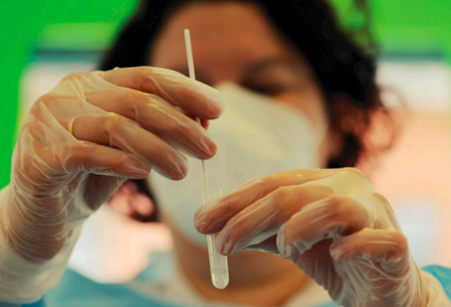 As ministry pushes for antigen tests, national lab questions direct PCR method, raising suspicion