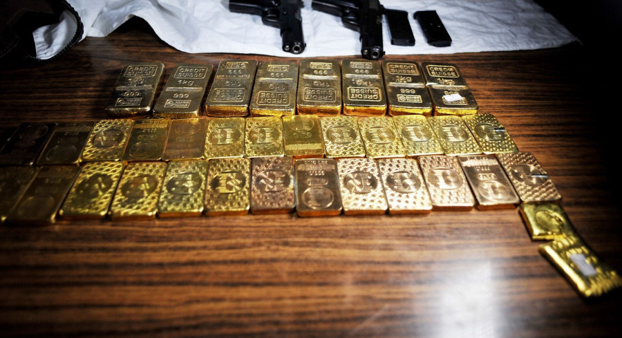 Altab Ansari, alleged mastermind of 15 kg precious metal smuggling scam, arrested from Bara
