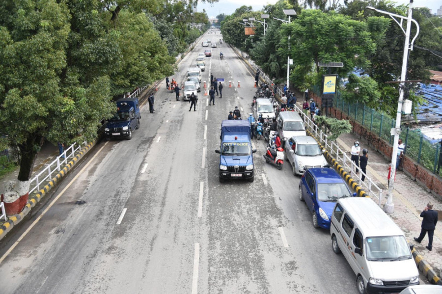 Bankers warn of halting services on Friday after police obstruct movement of bank staff