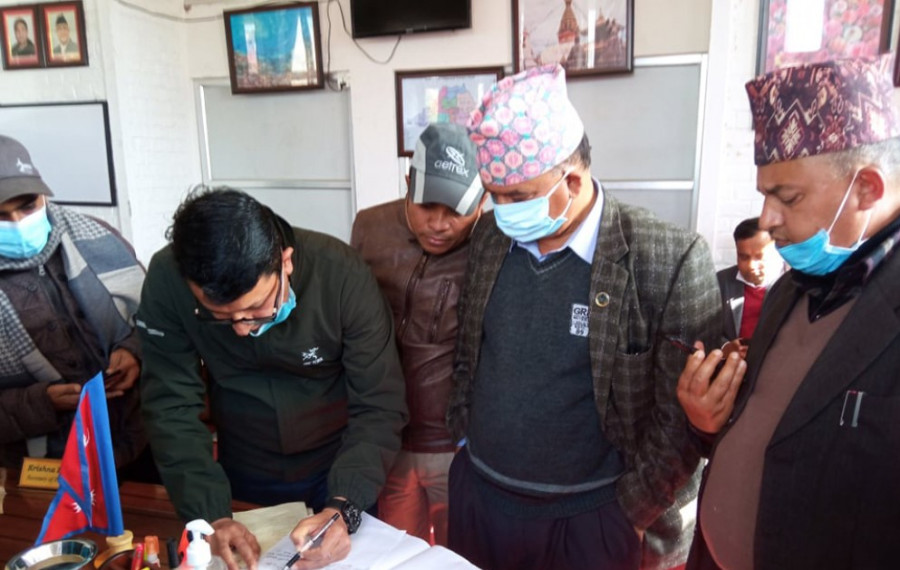 Dahal-Nepal faction leaders file no-confidence motion against Bagmati Province chief minister